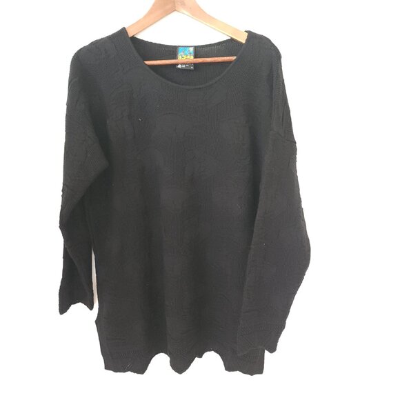 Vintage Emaroo Black Wool Sweater with Koala Texture Knit - Picture 6 of 6